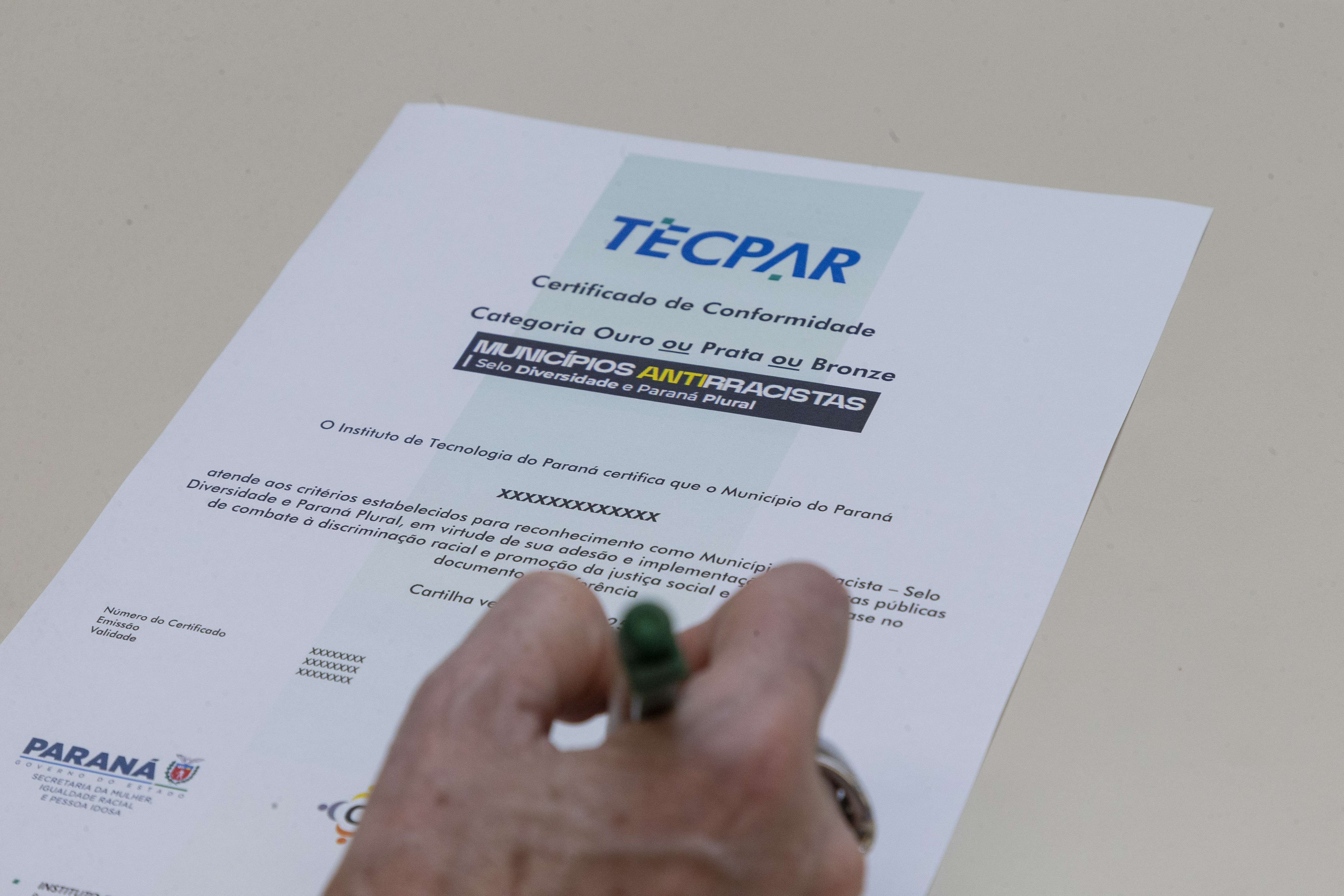 Estado subsidia certificação do Tecpar para municípios com políticas antirracistas