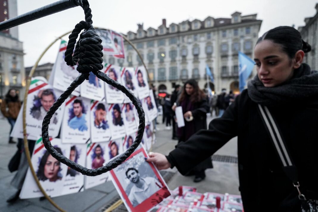 Brasil se abstém em resolução da ONU sobre repressão no Irã