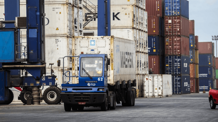 Análise inédita revela o gargalo que impede o Paraná de crescer mais 3% ao ano.