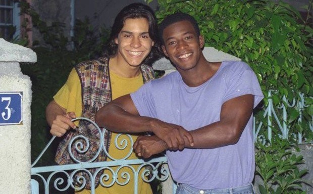 Casal gay em ‘A Próxima Vítima’, André Gonçalves e Lui Mendes se reencontram; compare