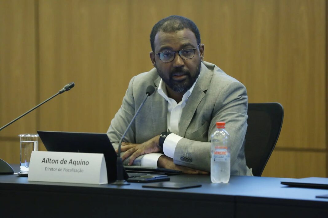 Diretor do BC compara caso Master a fraude ocorrida durante governo Dilma