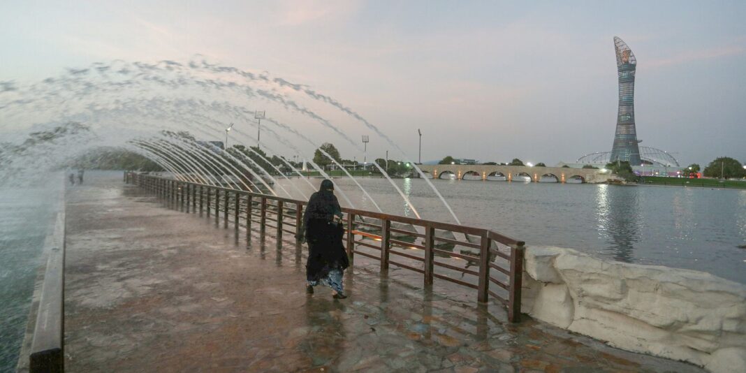 Produtor de petróleo, Catar pede diálogo a EUA e Venezuela