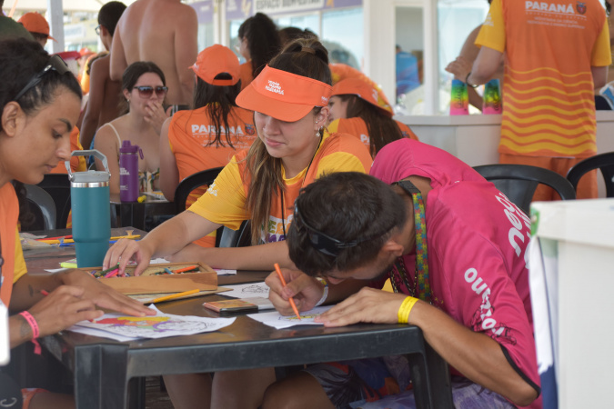 Universidades estaduais reforçam ações de inclusão no Verão Maior Paraná