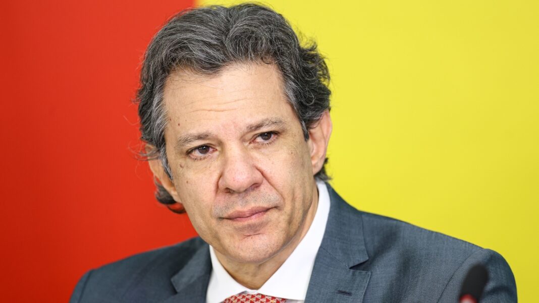 Haddad deixará Fazenda ainda neste mês e tentará emplacar atual secretário-executivo