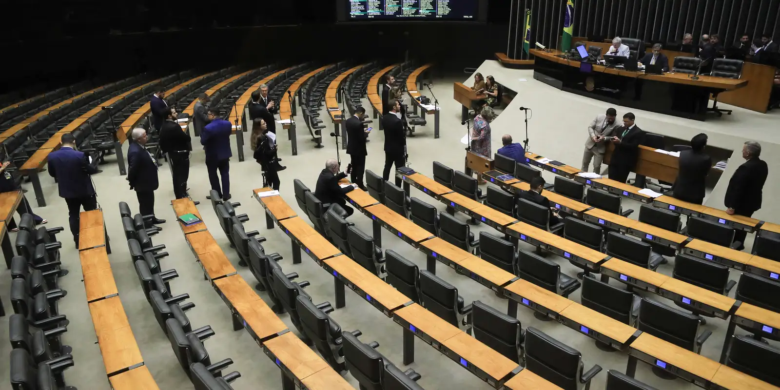 Edital para policial legislativo da Câmara sai em janeiro, diz Motta