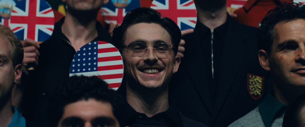 'Marty Supreme' se empolga com começo incrível e insiste em repetir confusões cansativas; g1 já viu