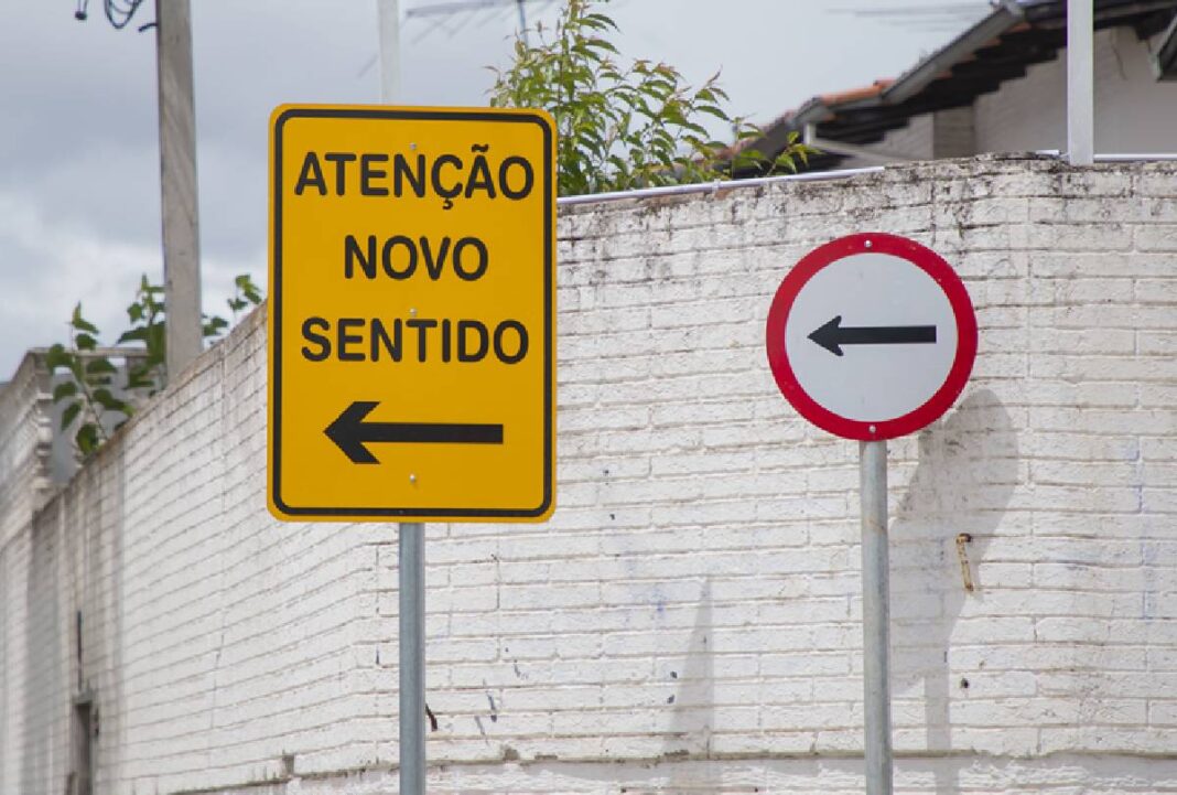 Rua da Polícia Federal em Curitiba passa a ter sentido único