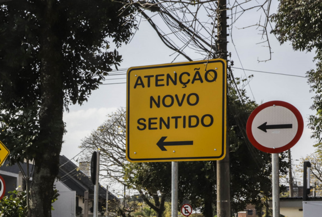 Novo binário altera sentido de ruas em Curitiba; veja onde