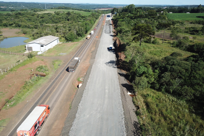 Obras de duplicação em concreto da rodovia entre Turvo e Palmeirinha chegam a 13,14%