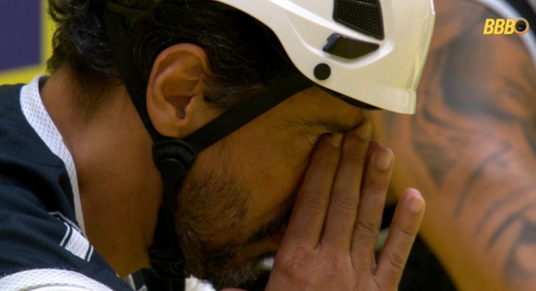 Henri Castelli passa mal e Alberto Cowboy deixa prova de resistência para acudir