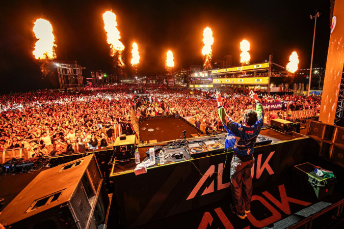 É só o começo: primeiro fim de semana de shows do Verão Maior reúne 722 mil pessoas