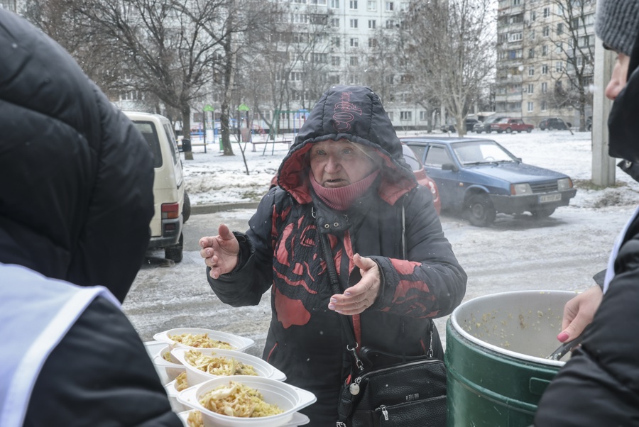 Ataque russo deixa ucranianos sem energia em inverno rigoroso