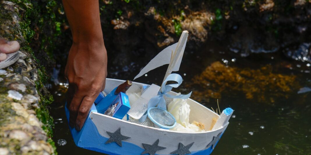 Estátua em homenagem a Iemanjá é depredada em Teresina