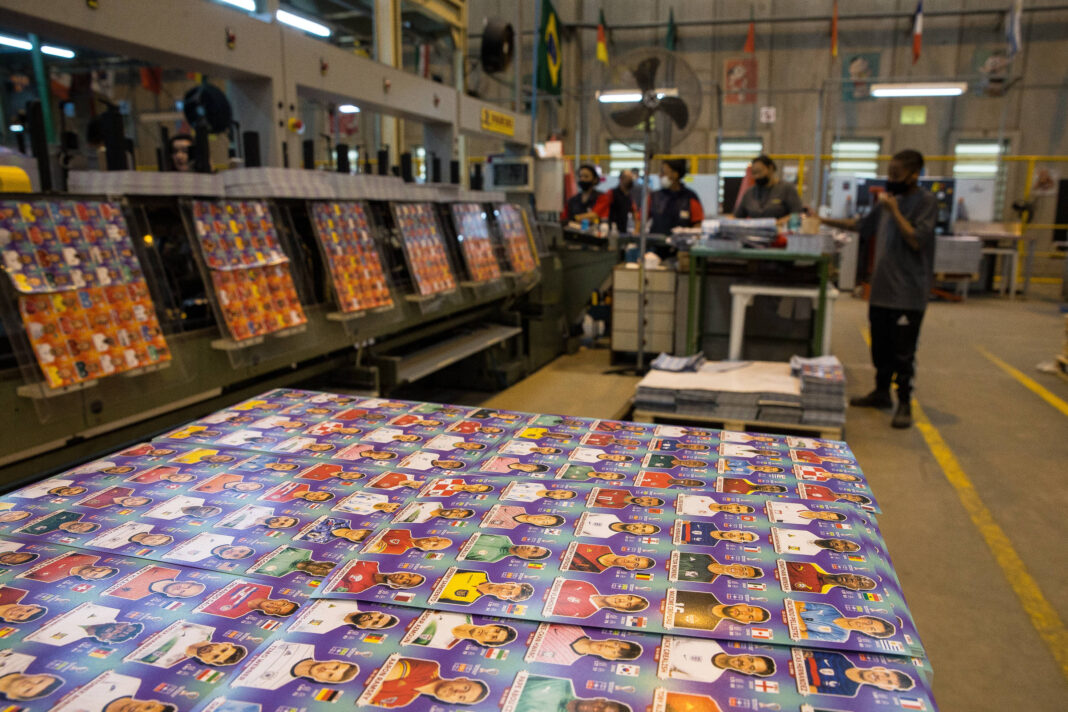 Novo golpe usa álbum da Copa do Mundo para tomar dinheiro – 24/02/2026 – Esporte