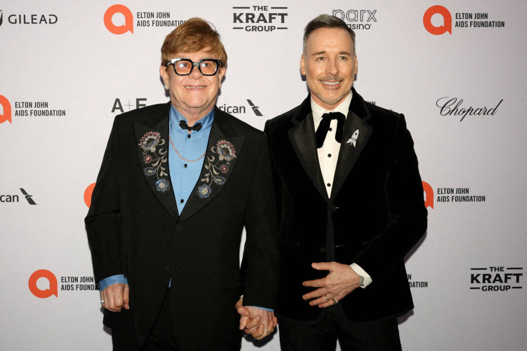 Elton John se diz indignado com as alegações do Daily Mail – 06/02/2026 – Celebridades