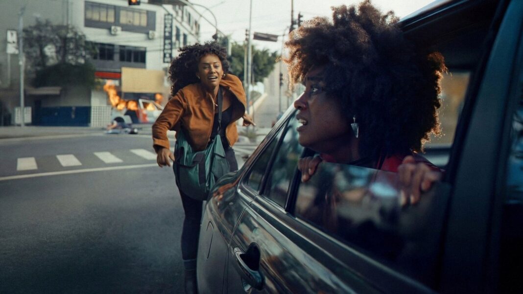 É preciso assistir Irmandade para entender Salve Geral? Entenda o filme da Netflix