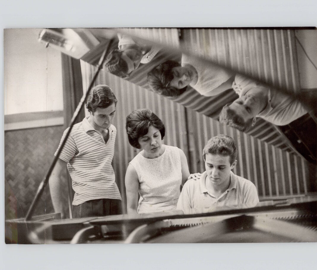 Saxofonista Roberto Sion e as jam sessions das Folhas – 20/02/2026 – Música em Letras