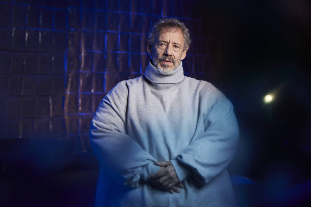 Emilio de Mello: ‘Posso interpretar um obeso sendo magro’ – 19/02/2026 – Celebridades