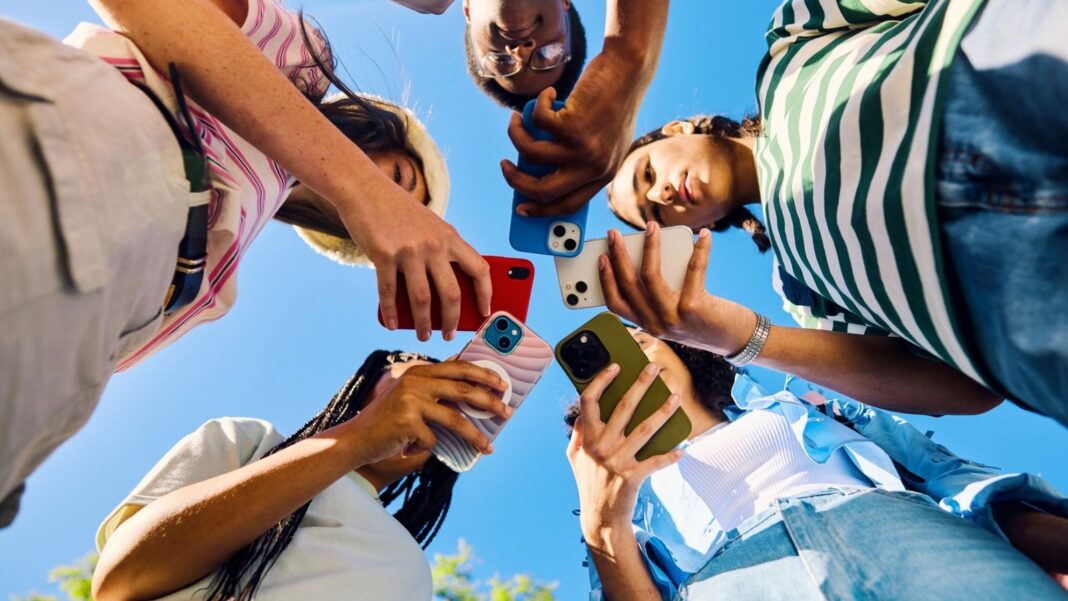 Meta não faz mais apps que ‘prendem’ usuários por horas, afirma Zuckerberg