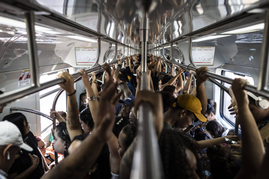 Leitores comentam estudo global sobre jornada de trabalho – 22/02/2026 – Painel do Leitor