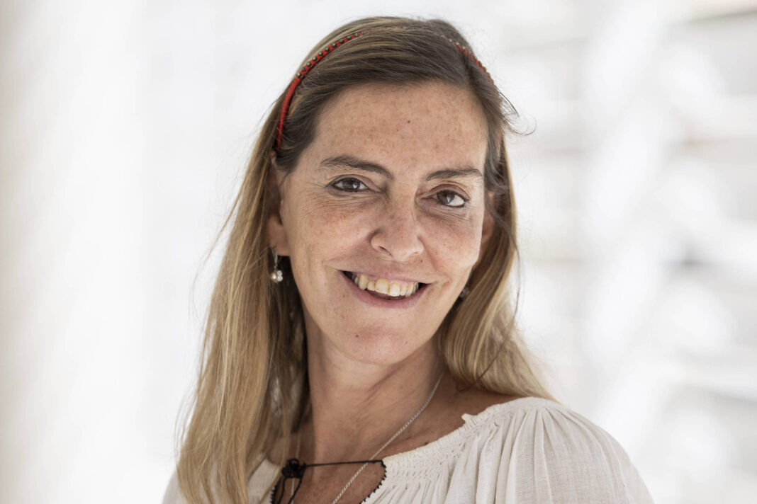 João Gomes interrompe show para homenagear Tatiana Sampaio: 'Obrigado por tudo'