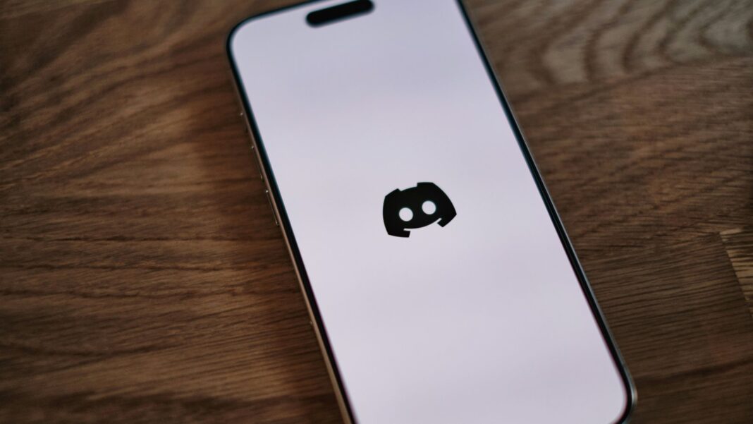 Discord fora do ar? Plataforma instável nesta segunda-feira (23)