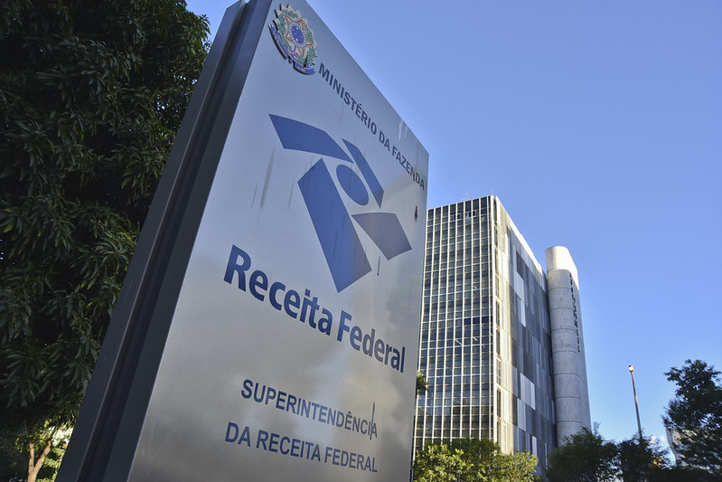 Unafisco cita envolvimento de terceirizados em venda de dados e defende auditor da Receita