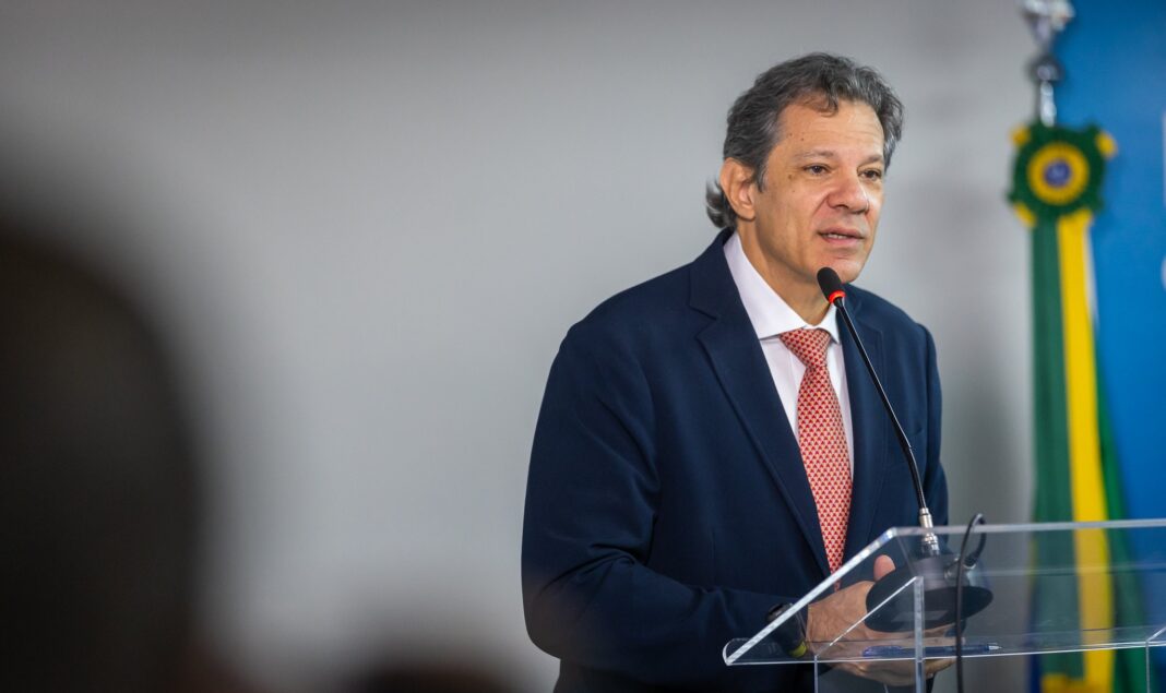 Haddad relata “disputa de narrativas” sobre créditos do Banco Master