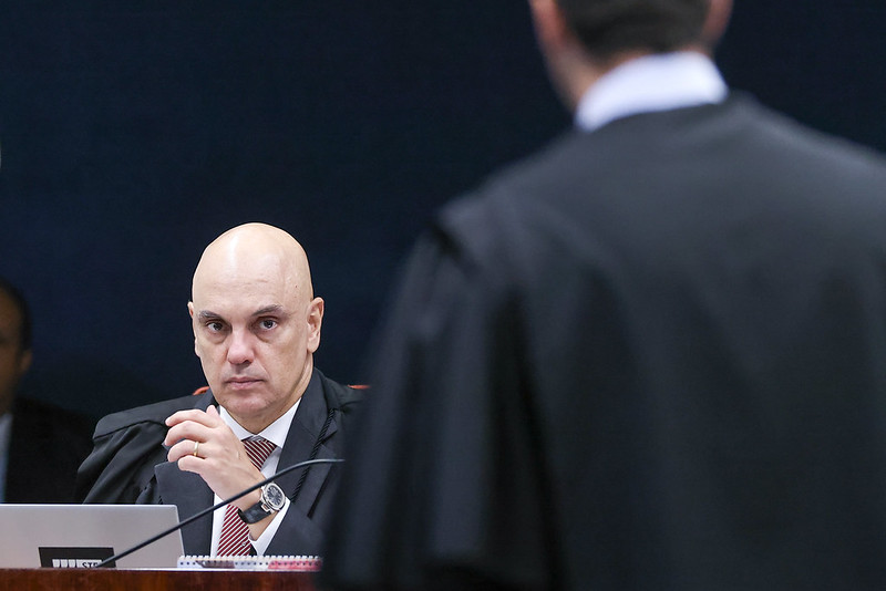 Moraes homologa acordo com dois réus do núcleo 3