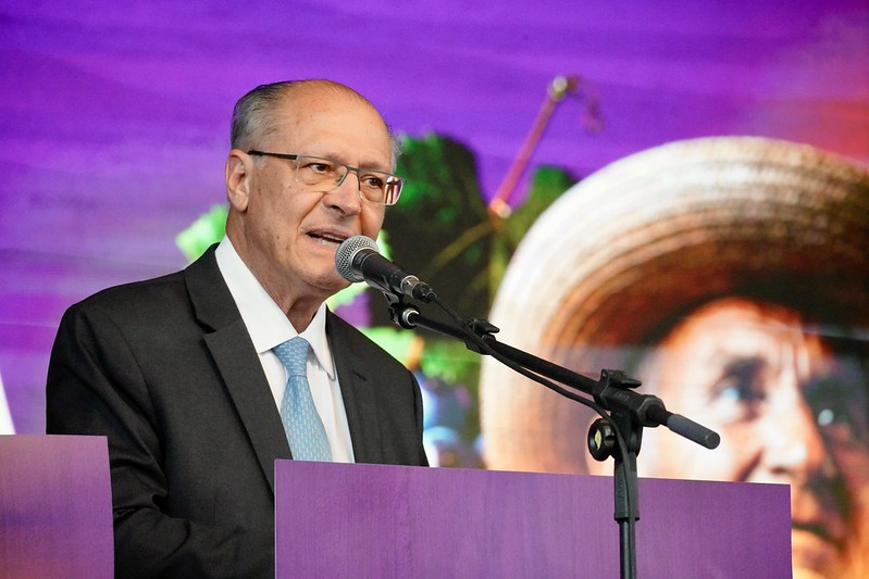 Alckmin promete proteger produtor brasileiro dos vinhos da Europa