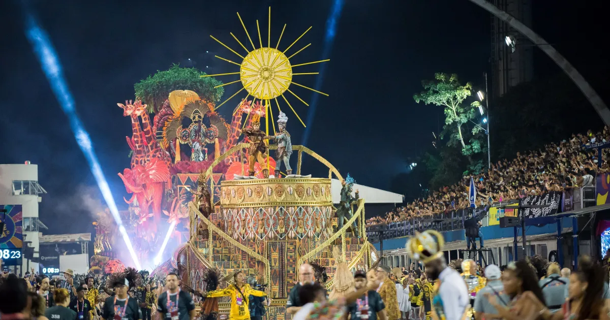 Carnaval em SP: confira quais escolas desfilam neste sexta (13)