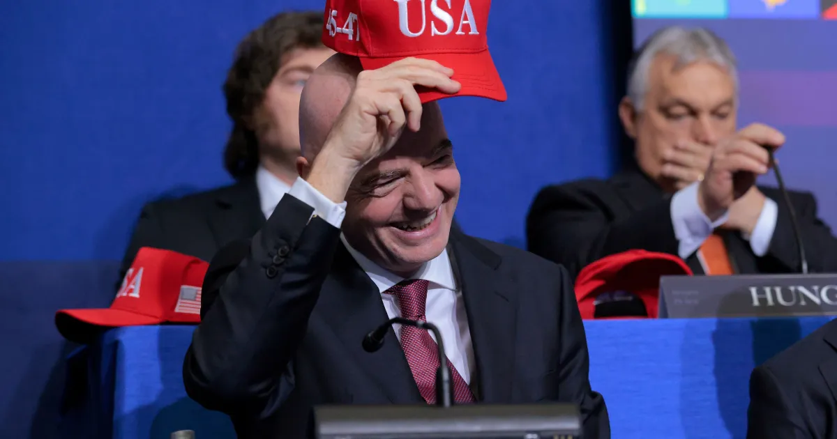 Ingressos para a Copa do Mundo estão esgotados, diz presidente da Fifa