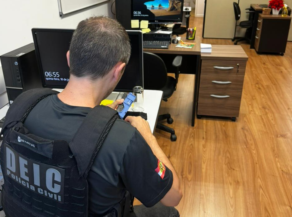 MP denuncia 18 investigados por desvio de verba em Florianópolis