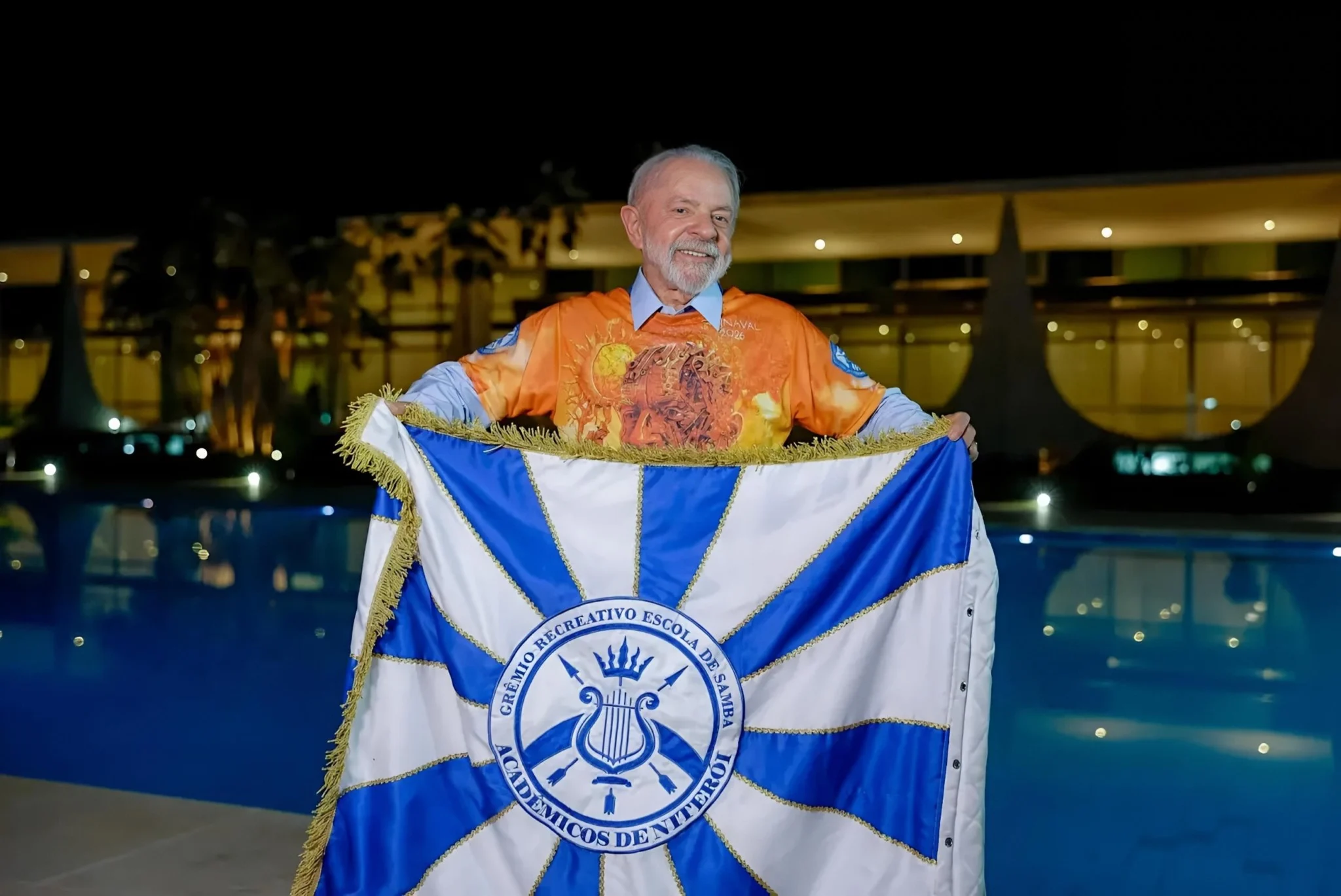 TSE é acionado para apurar abuso econômico e de poder em desfile pró-Lula no Rio