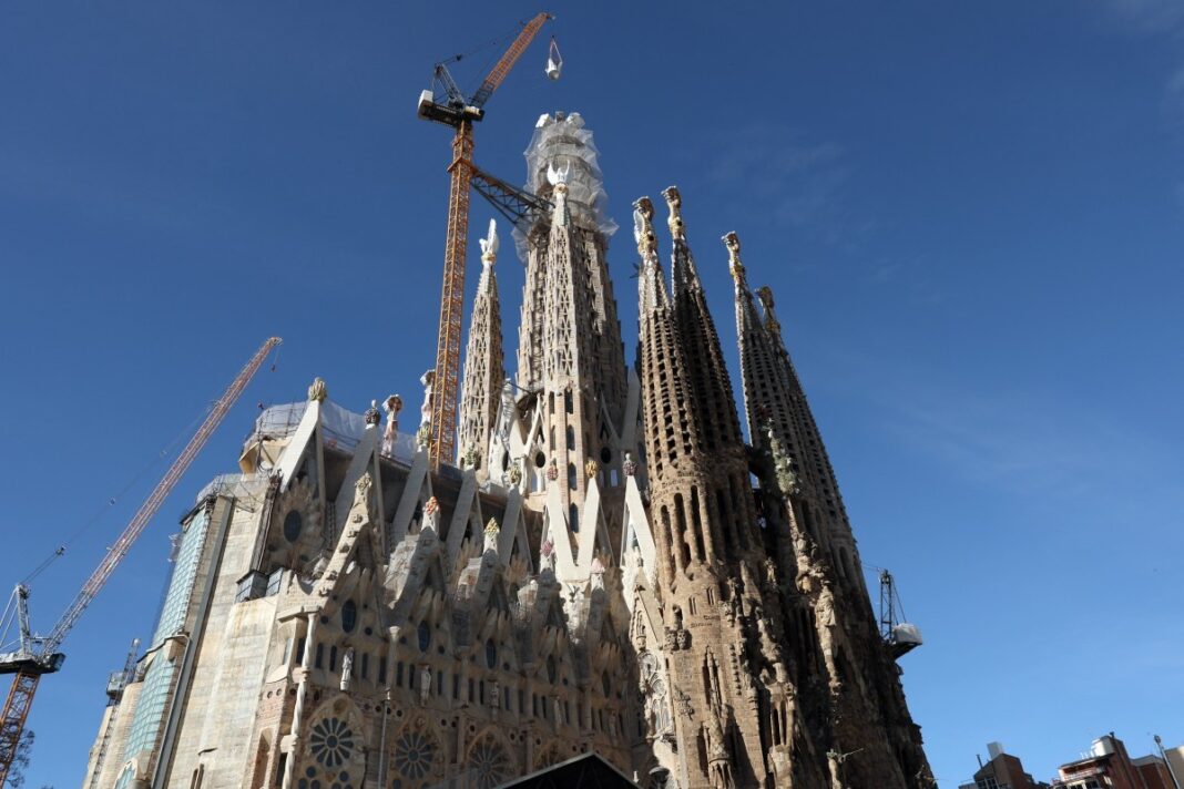 Basílica Sagrada Família, em Barcelona, atinge novo recorde de altura