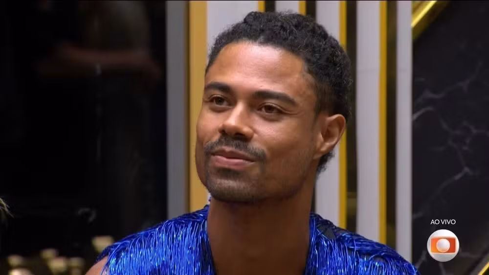 BBB 26: Breno sobra na dinâmica e vai para o Exílio na área externa da casa