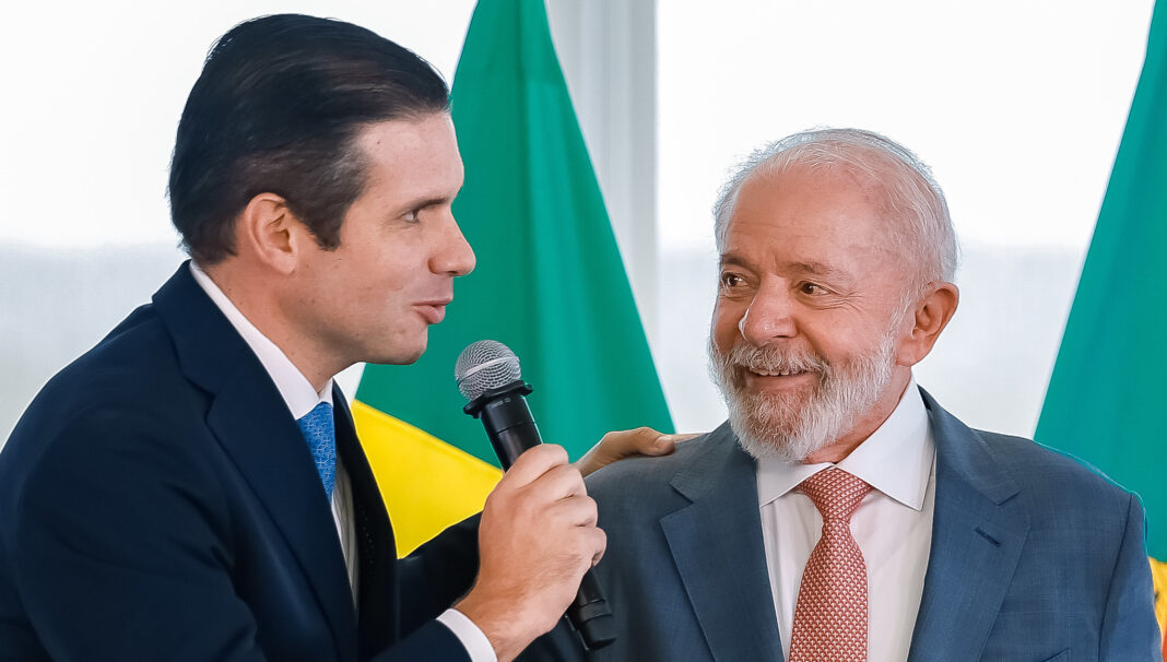 Hugo Motta e as pautas de Lula: estratégia e economia