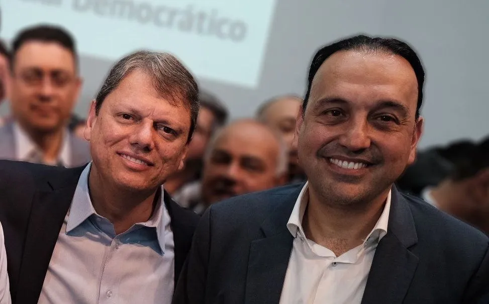 Tarcísio sinaliza que vai manter Felicio Ramuth como vice-governador