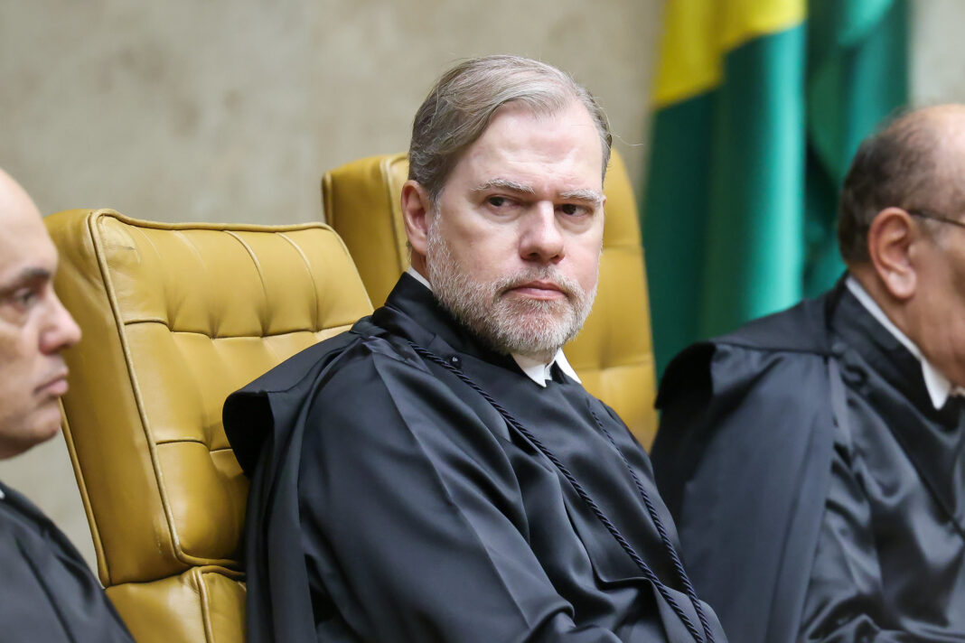 Oposição reage a pedido da PF para afastar Toffoli do caso Master