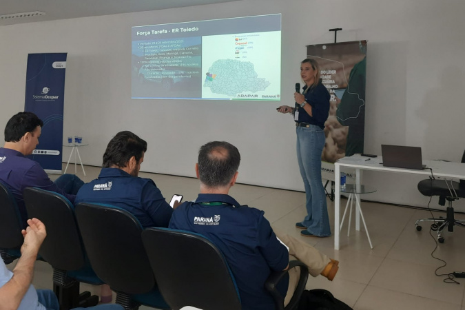 No Show Rural, Adapar discute ações para o fortalecimento da pecuária e avicultura