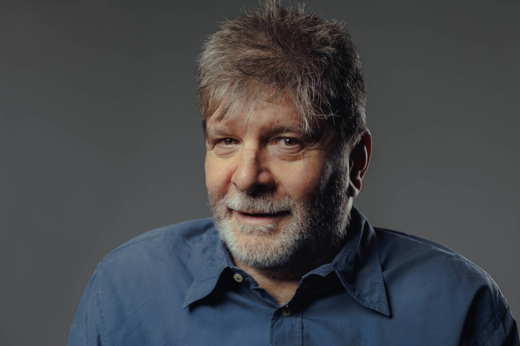 Marcelo Rubens Paiva estreia coluna na Ilustrada – 04/03/2026 – Ilustrada