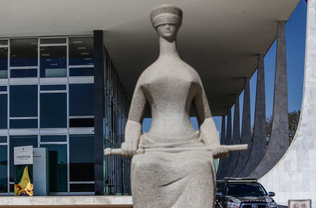 Uso de IA no mundo jurídico cresce 21 pontos em um ano – 27/03/2026 – Política