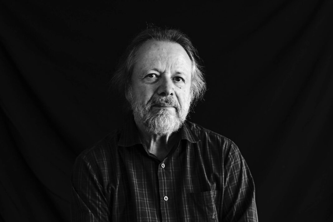 Cristovão Tezza transforma cadernos do pai em livro – 04/03/2026 – Ilustrada