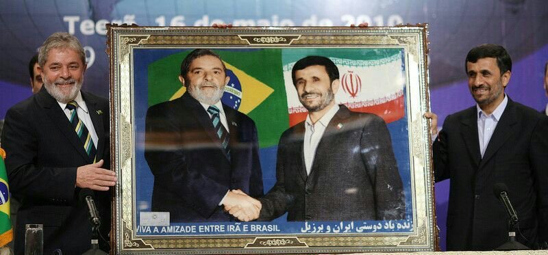 Mahmoud Ahmadinejad morre em ataque dos EUA e Israel ao Irã