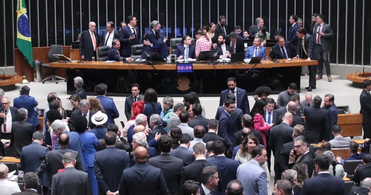 Câmara aprova projeto que tipifica crime de desaparecimento forçado