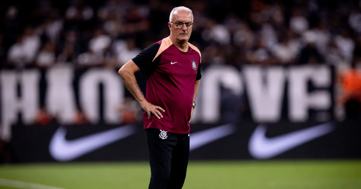 Dorival manda recado sobre venda de André: “Não quero refazer equipes”