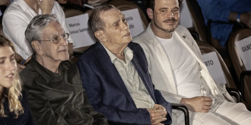 Mautner aposta no Brasil como luz diferente para o mundo, diz Caetano