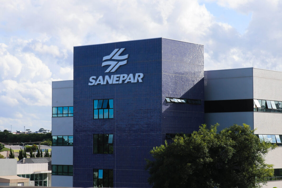 Disputa bilionária pode reduzir conta de água no Paraná